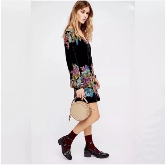 Free People Velvet Black Floral Design Long Sleeve Mini Dress Size XS - Picture 3 of 13